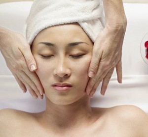Réflexologie faciale- massage du visage
